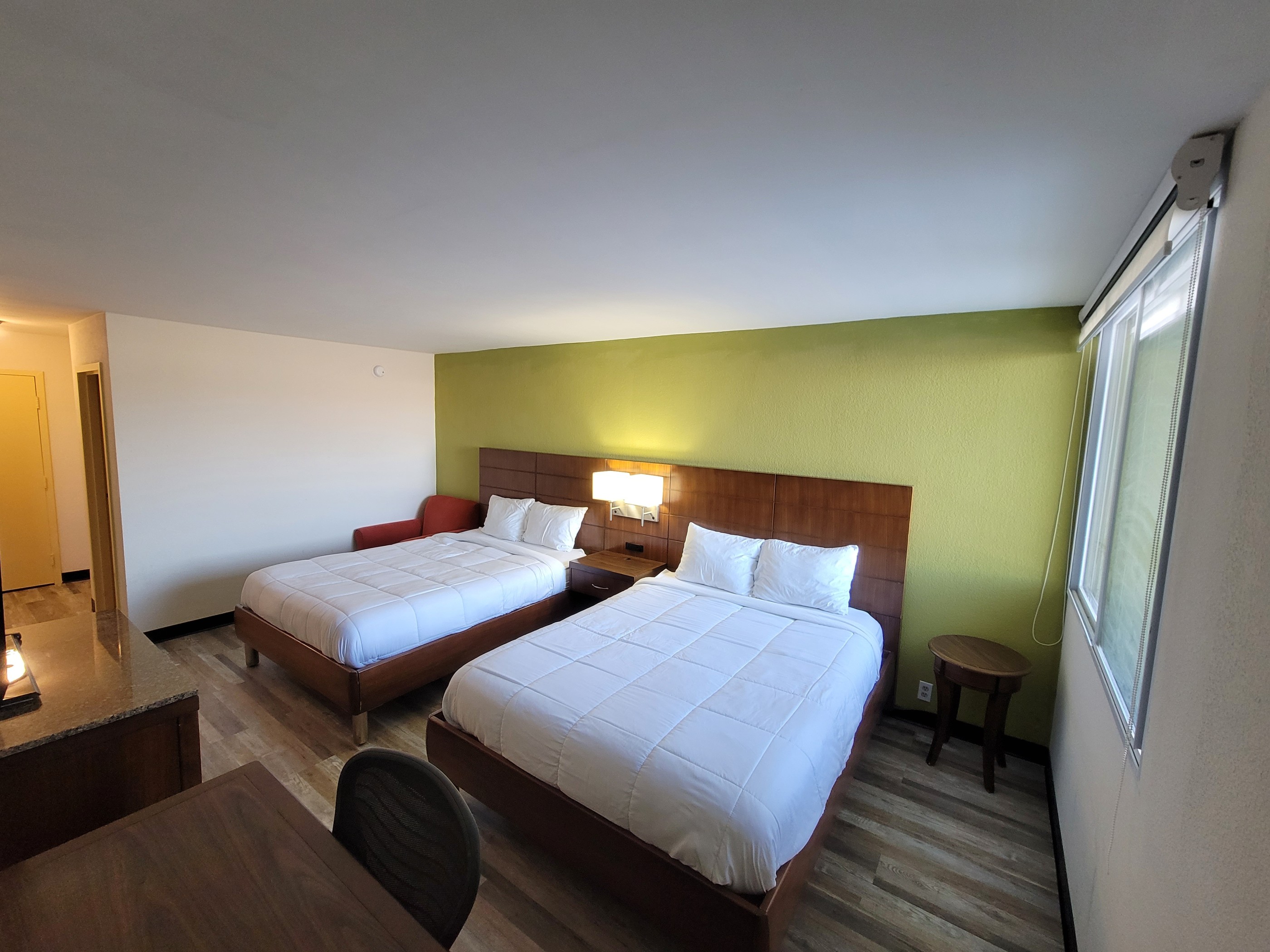 Double Queen Room